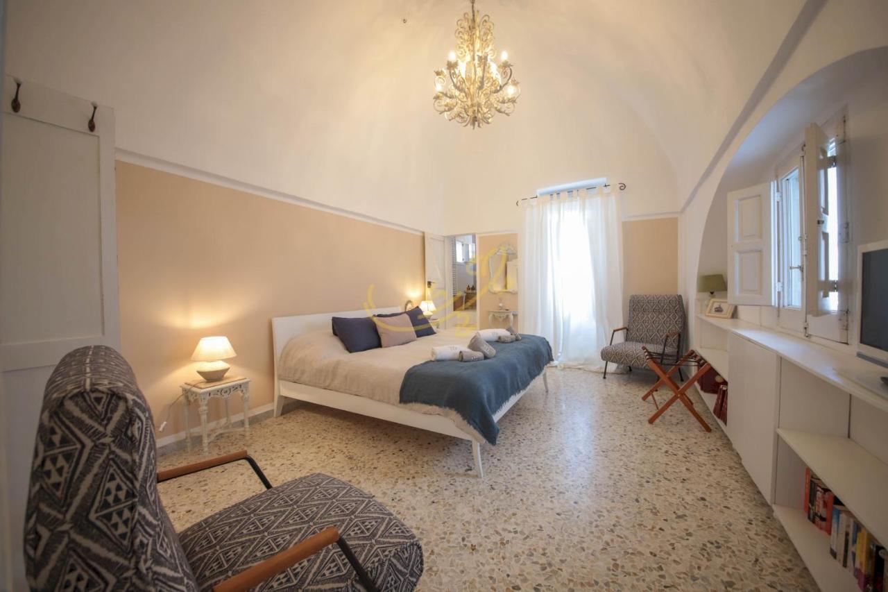 Td Casa Altomare With Terrace Over Historic Center
